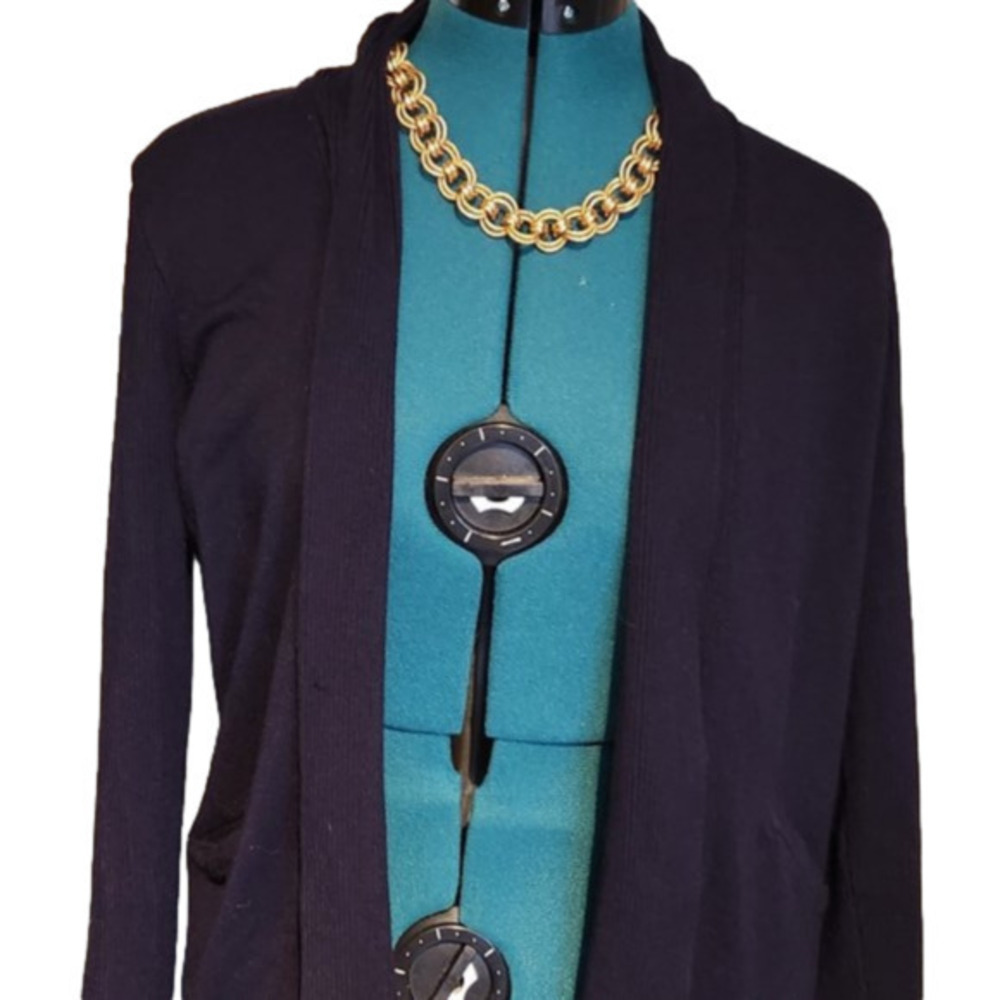 273. 89th & Madison Navy Cardigan M